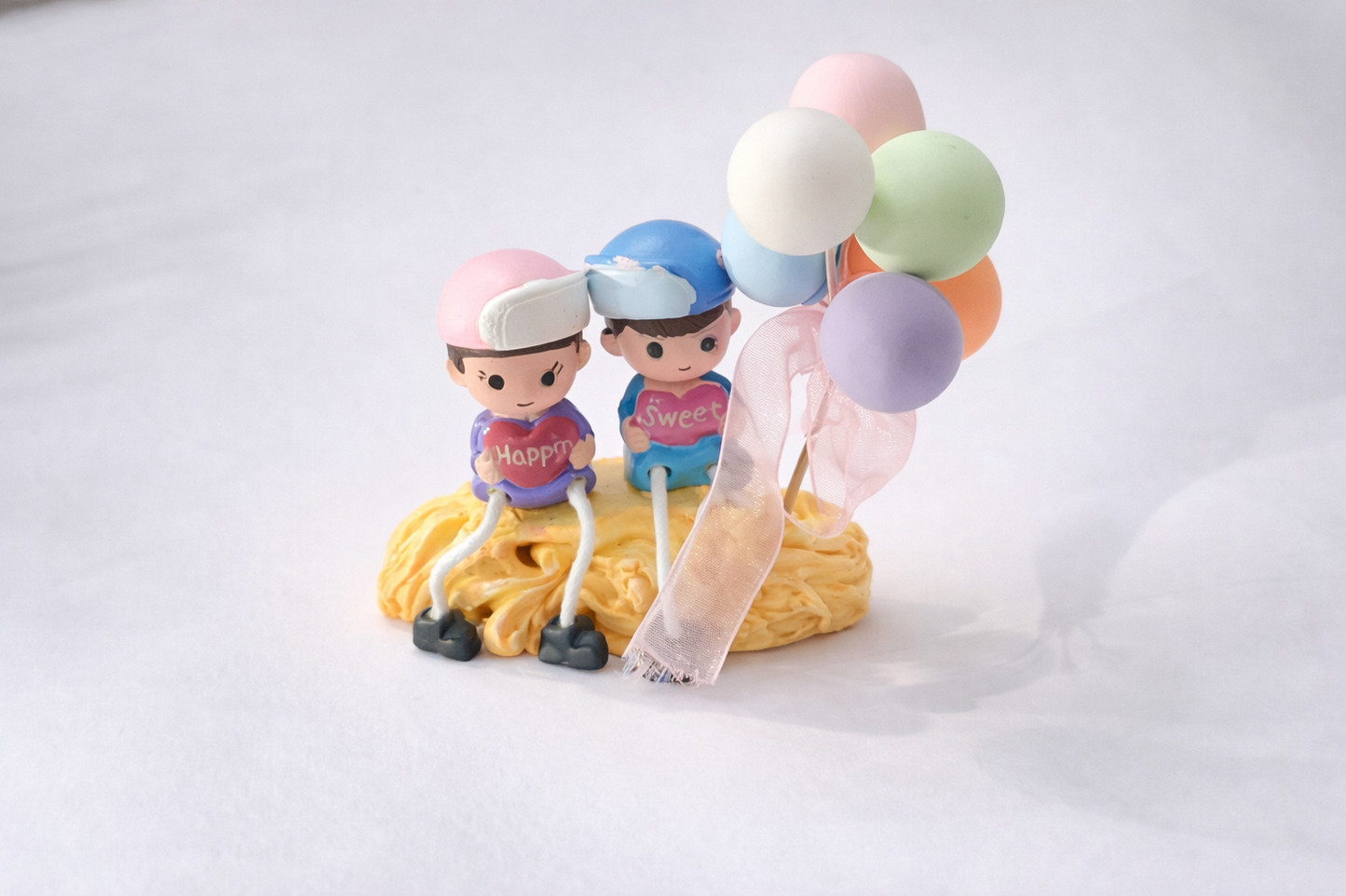Happy & Sweet Couple Figurine with Pastel Balloons | Romantic Home Décor Showpiece