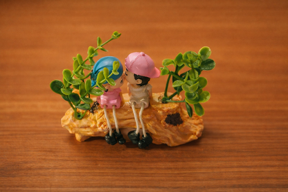 Romantic Miniature Couple Love Wall Planter with Artificial Greenery. Designs may vary.